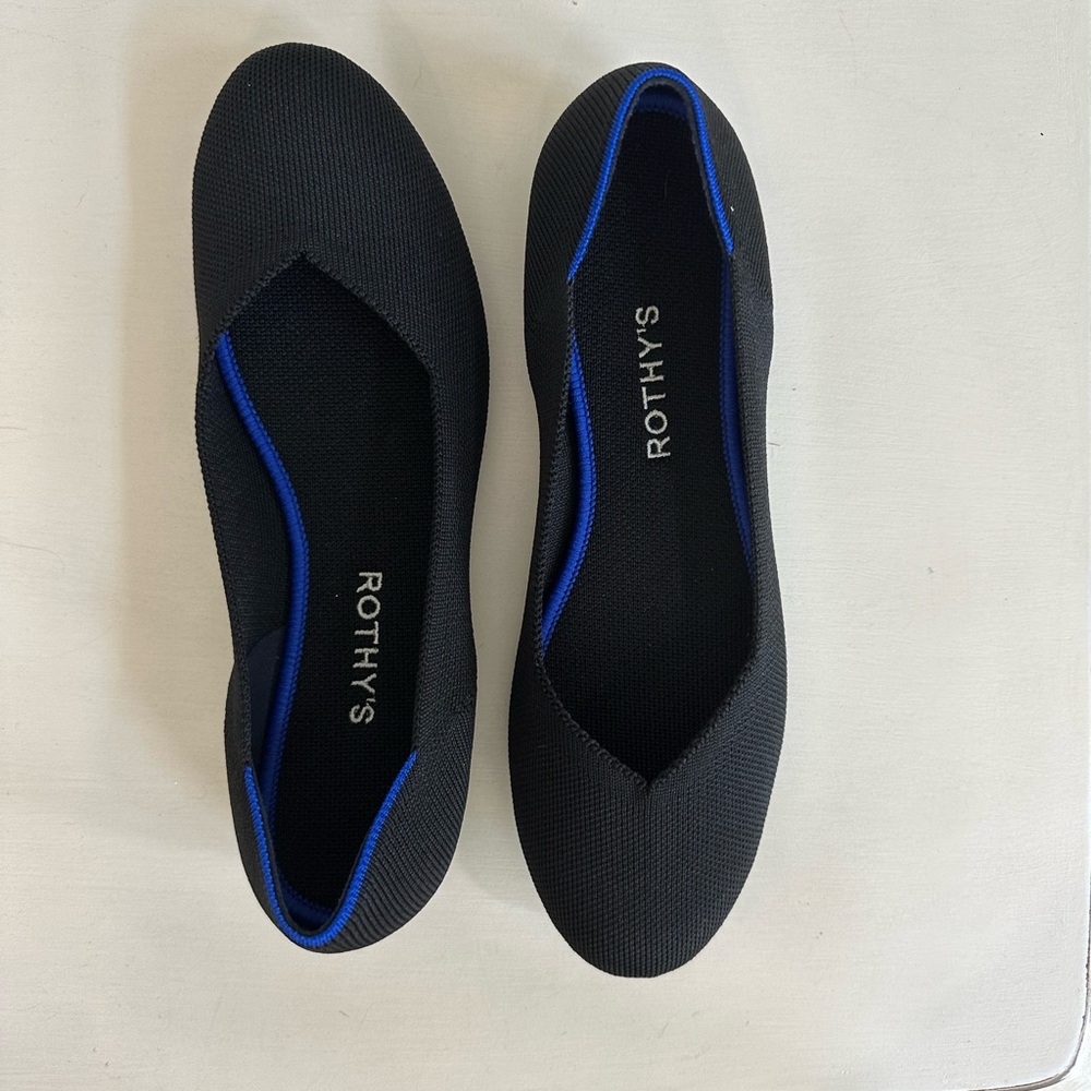 Rothy’s Black Ballet Flats